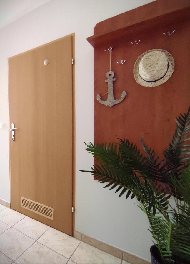 Lago Apartamenty I Pokoje Łeba Esterno foto