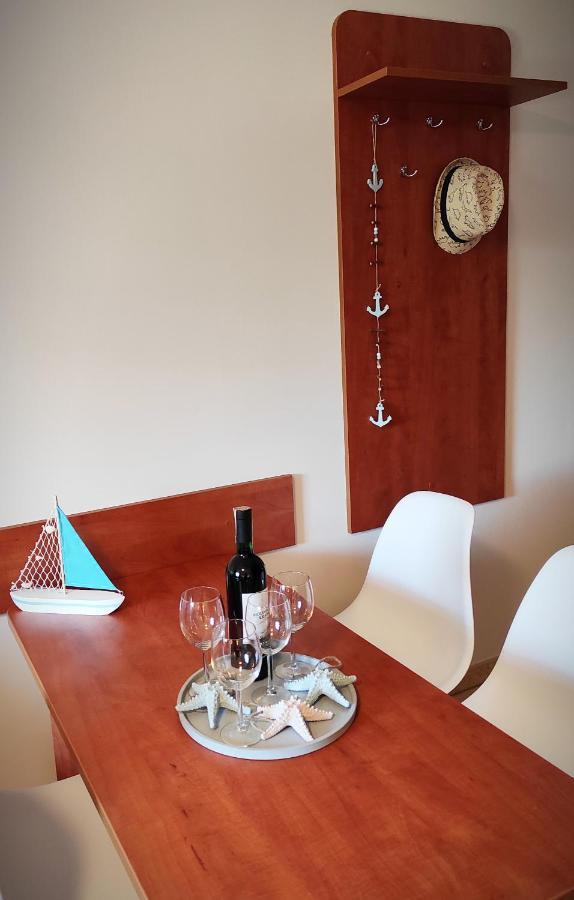 Lago Apartamenty I Pokoje Łeba Esterno foto
