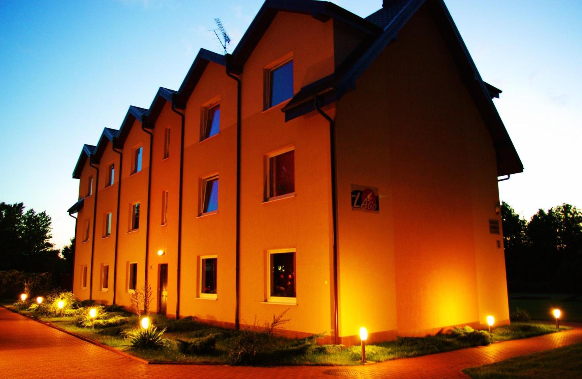 Lago Apartamenty I Pokoje Łeba Esterno foto